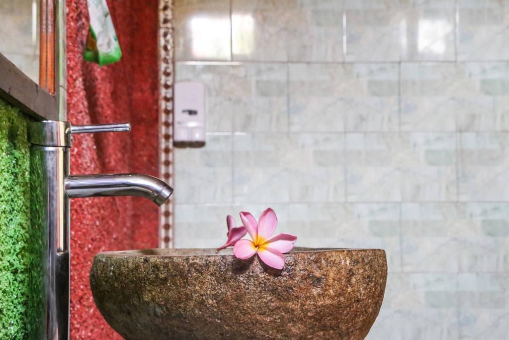 Reynold Artha Guest House Lembongan Eksteriør bilde